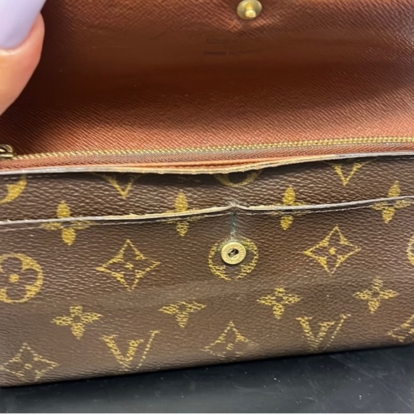 Louis Vuitton LTH1001 LV Long Monogram Wallet - Picture 4 of 9